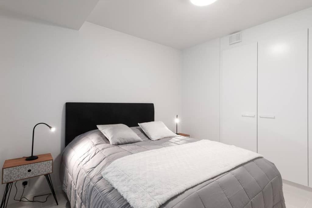 Sleek And Spacious 3 Bedroom Apartment In City Centre Helsinky Exteriér fotografie