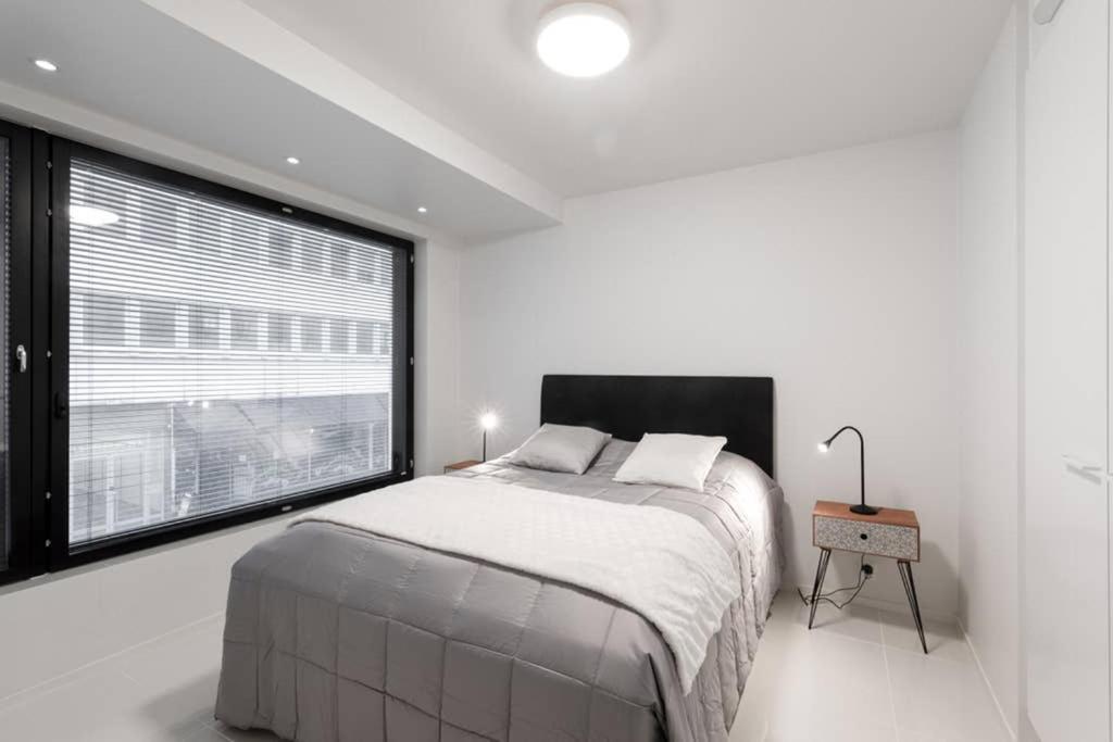 Sleek And Spacious 3 Bedroom Apartment In City Centre Helsinky Exteriér fotografie